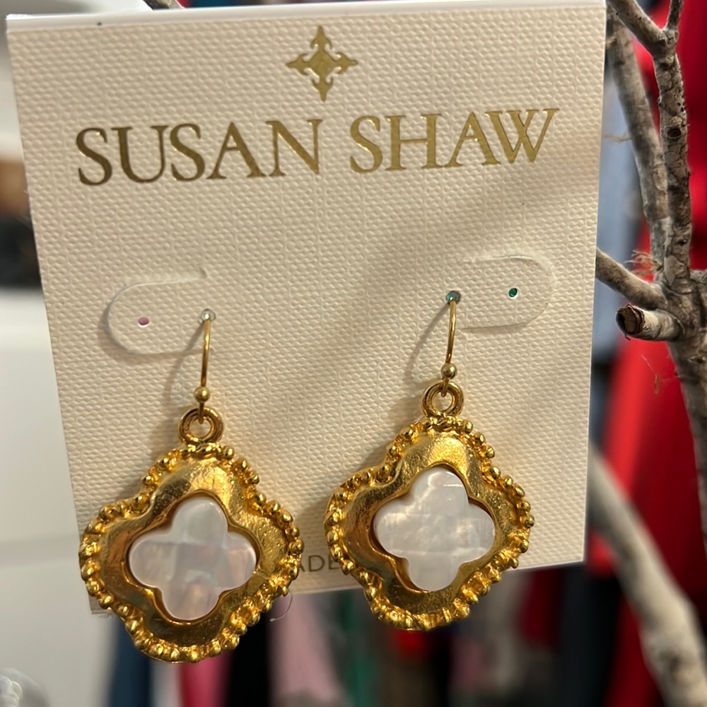 Susan Shaw Earrings - new with tag - never worn